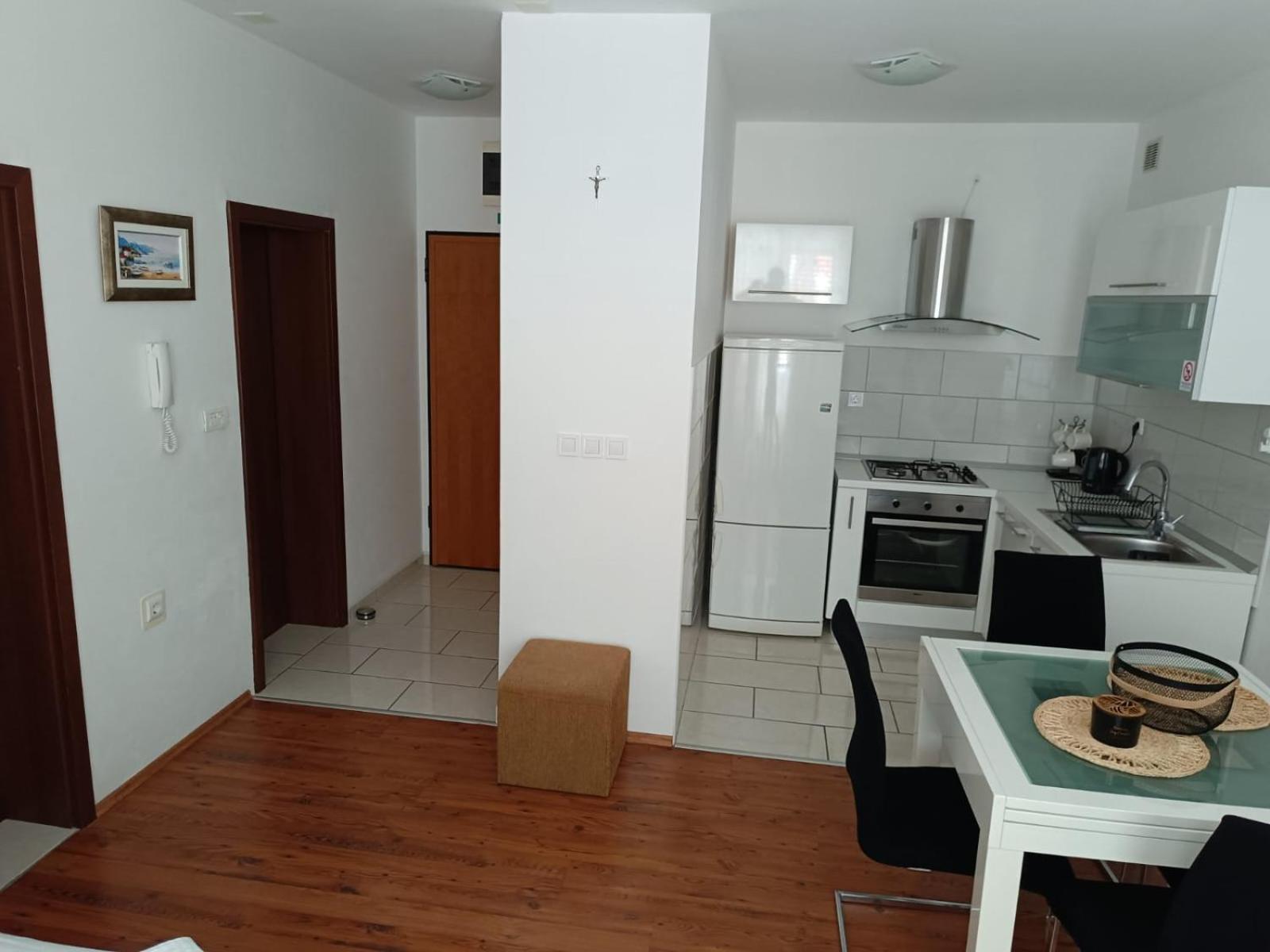 Lino Apartment Ivan Dolac Exterior photo